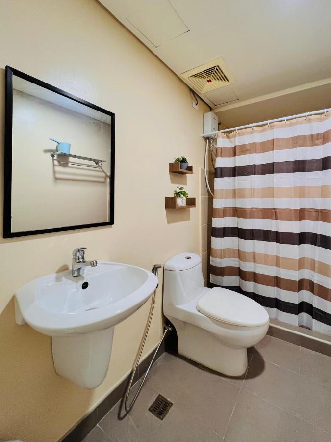 * *P Fantastic 2Br Option For 8 Apartman Iloilo City Kültér fotó